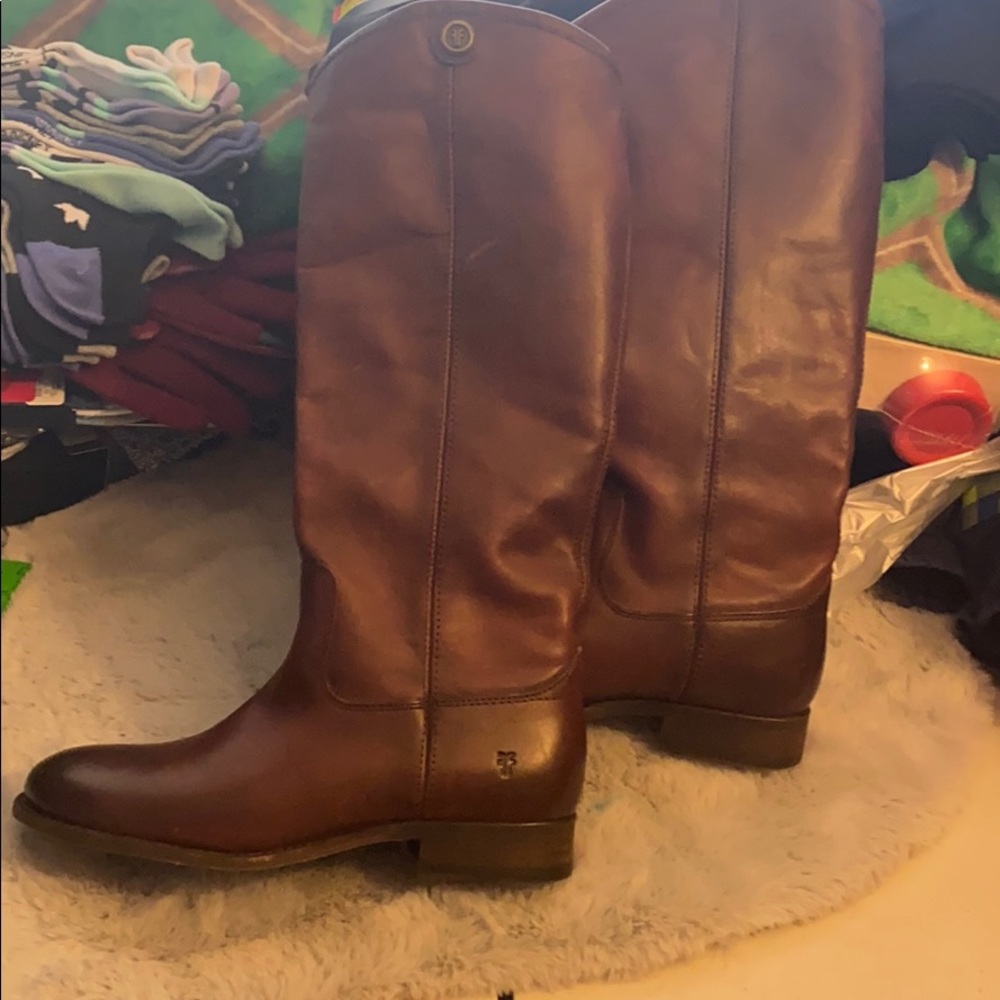 Frye woman boots